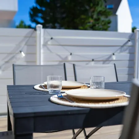 Апартаменты T3 Centre 70 M2 Avec Terrasse *