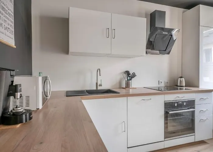 T3 Centre 70 M2 Avec Terrasse La Baule