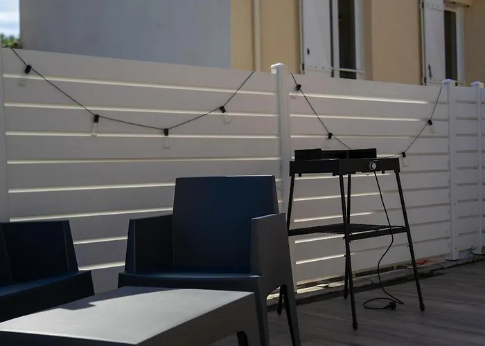 Apartmán T3 Centre 70 M2 Avec Terrasse