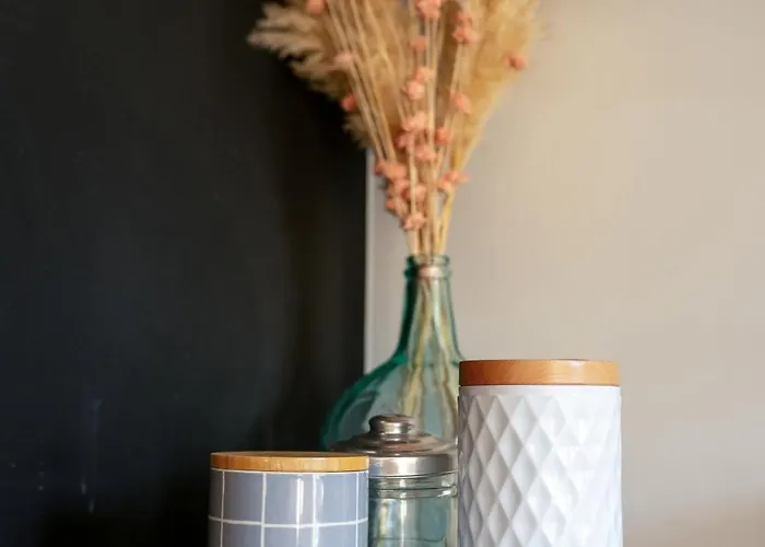 T3 Centre 70 M2 Avec Terrasse *