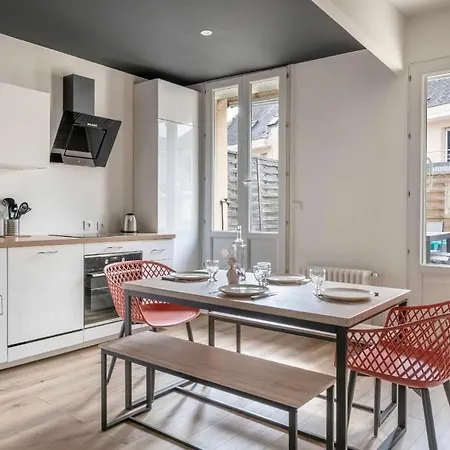 T3 Centre 70 M2 Avec Terrasse La Baule