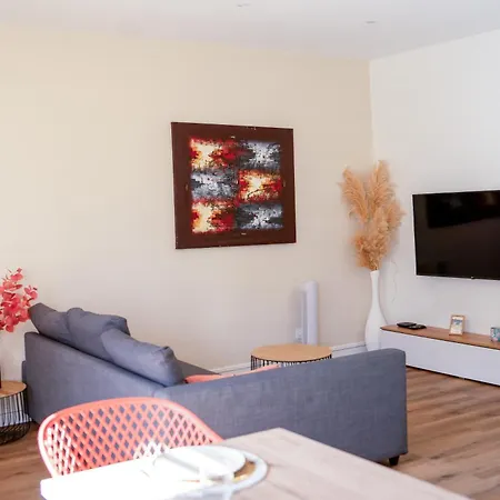 T3 Centre 70 M2 Avec Terrasse Apartman *