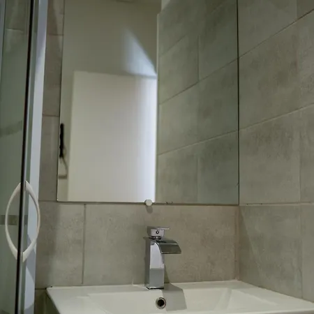 T3 Centre 70 M2 Avec Terrasse شقة