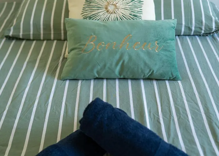 Apartman T3 Centre 70 M2 Avec Terrasse